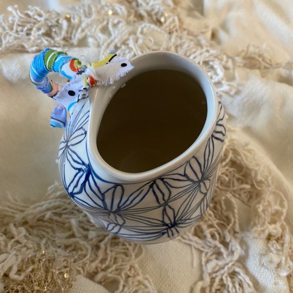 ANTHROPOLOGIE Keramisk Blue Star Patterned Vase - Picture 4 of 8